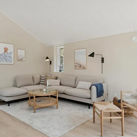 Lovely In With Sauna Casa vacanze